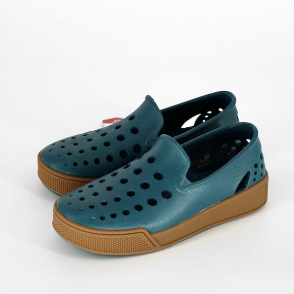 Joybees Slip On Skate Sneaker Blue Kids Size J1 NEW
